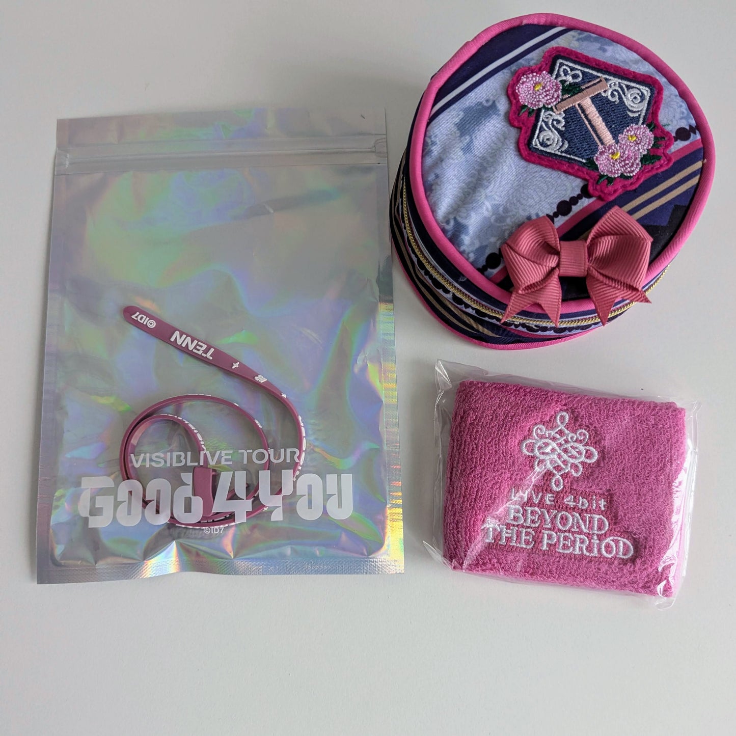 Idolish7 Trigger Tenn Concert Assorted Merch Set