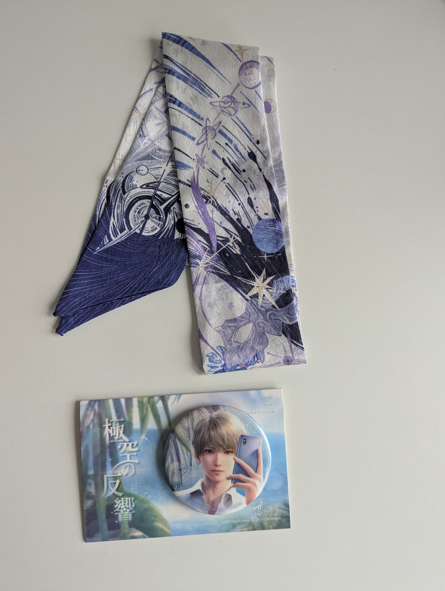Love and Deepspace Xavier Scarf Can Badge Set of 2