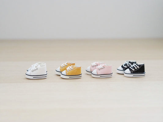 Basic Sneakers