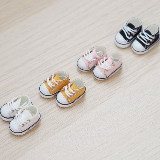 Basic Sneakers