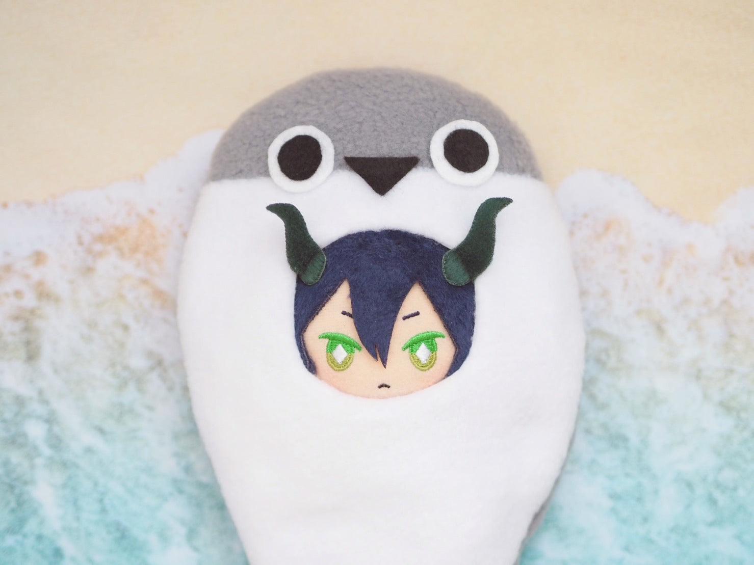 Sacabambaspis Kigurumi for 10cm plushie, Nendoroid Doll, OB11, Nijipuppet - Moko's Boutique