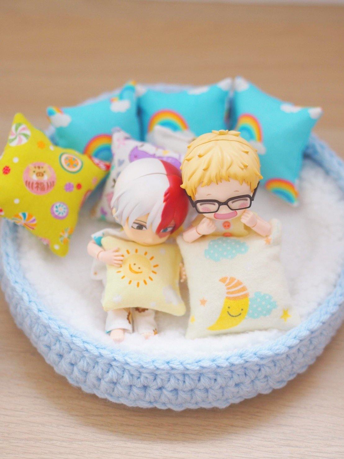 Buddy Bed with Pillow - Moko's Boutique