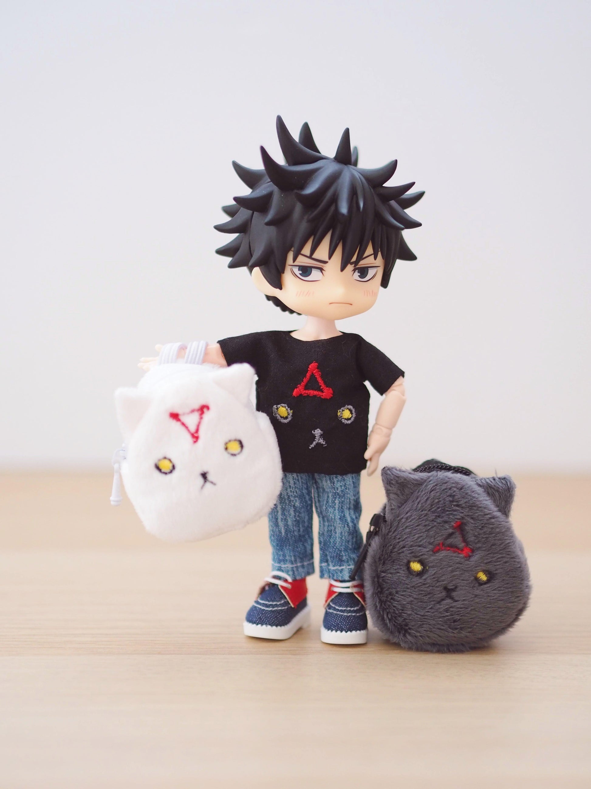 Jujutsu Kaisen Embroidery T-Shirts - Moko's Boutique