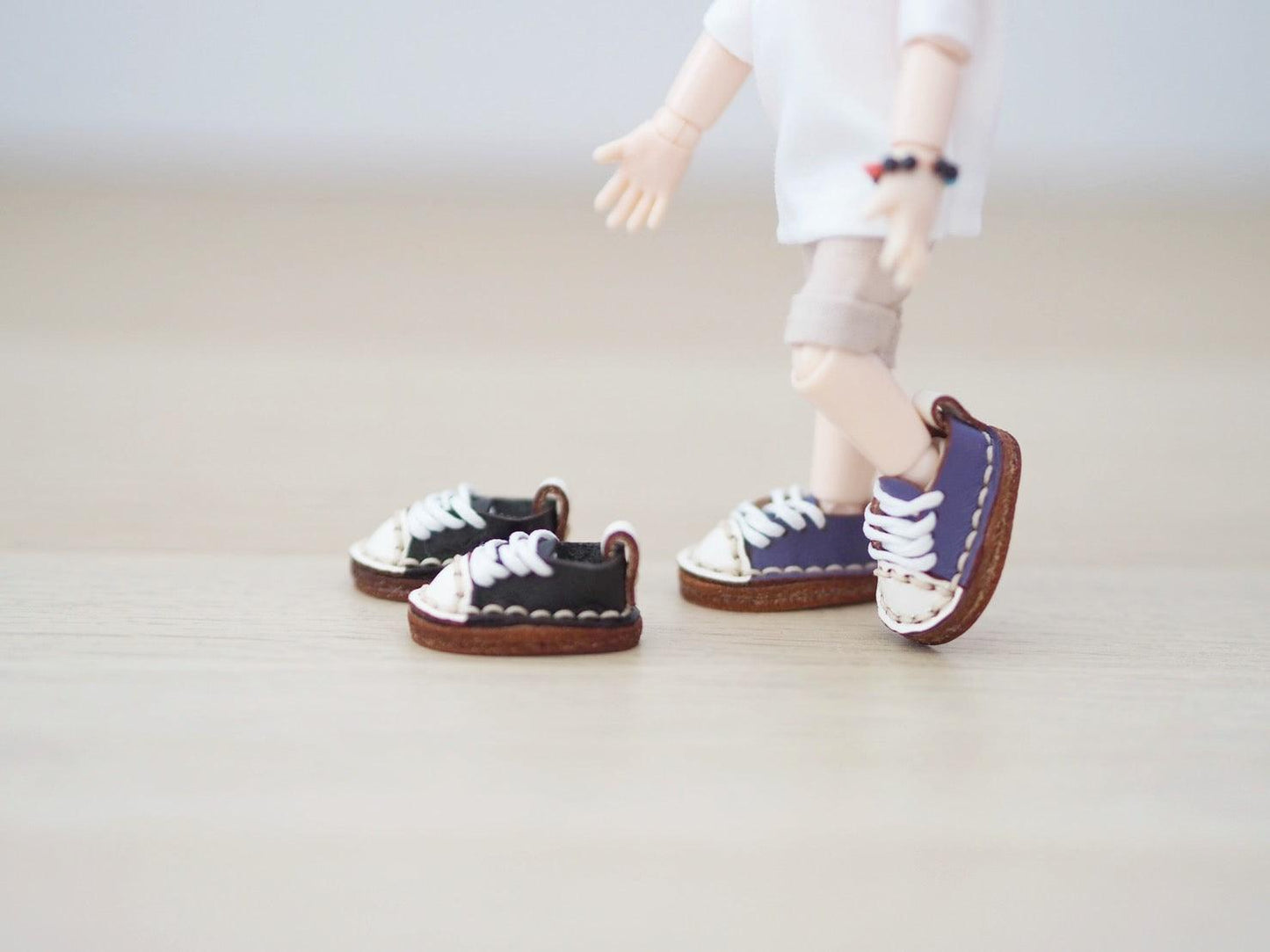 Leather Sneakers - Moko's Boutique