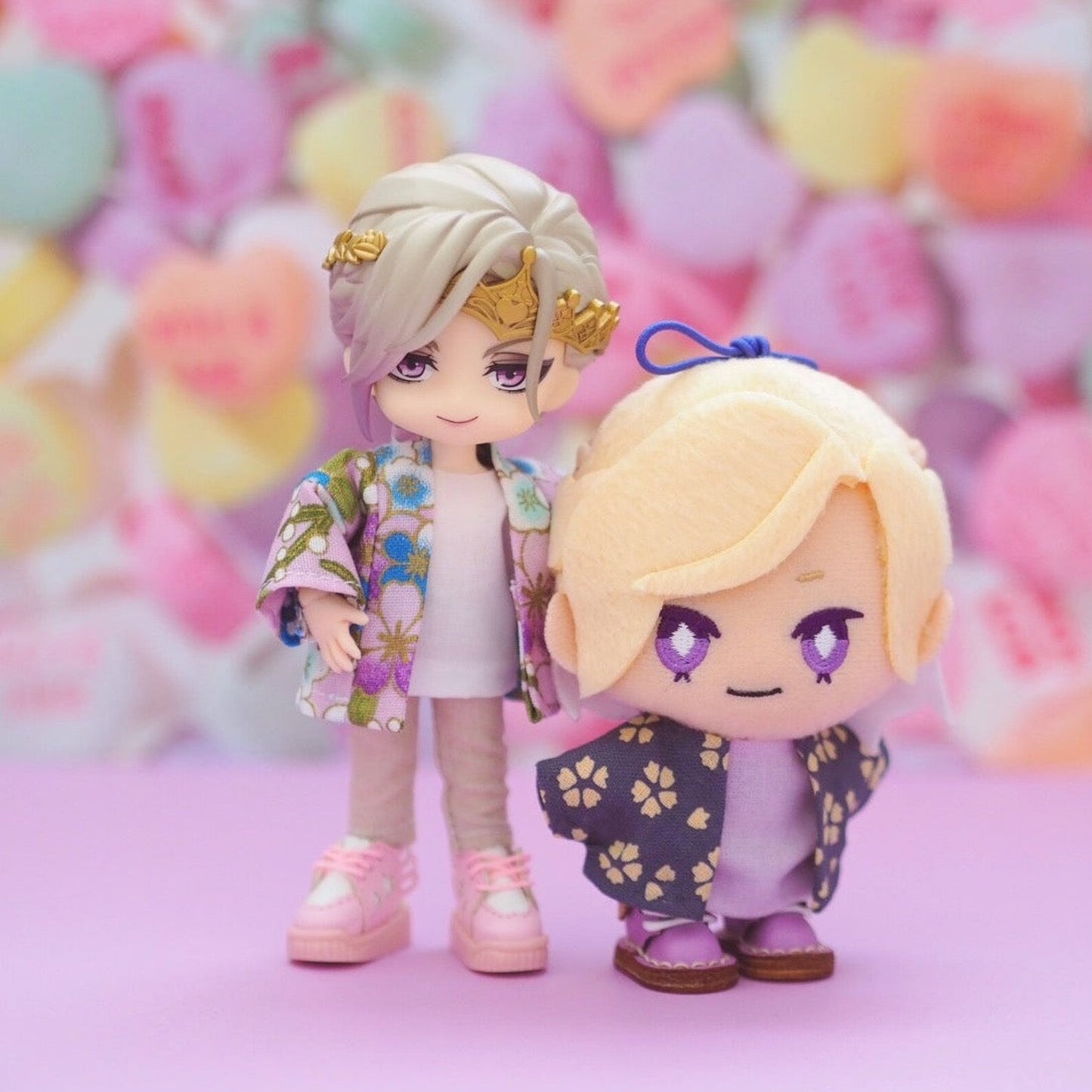 Cuffed Shoes for Plush