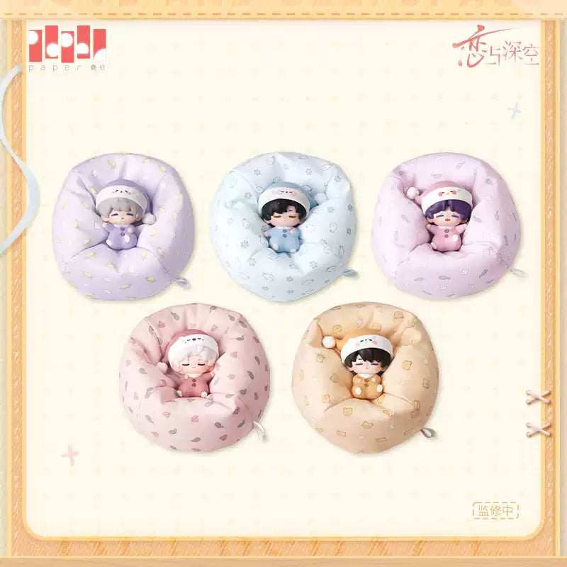 Love and Deepspace Sweet Dreams Woven Palm Figure Preorder