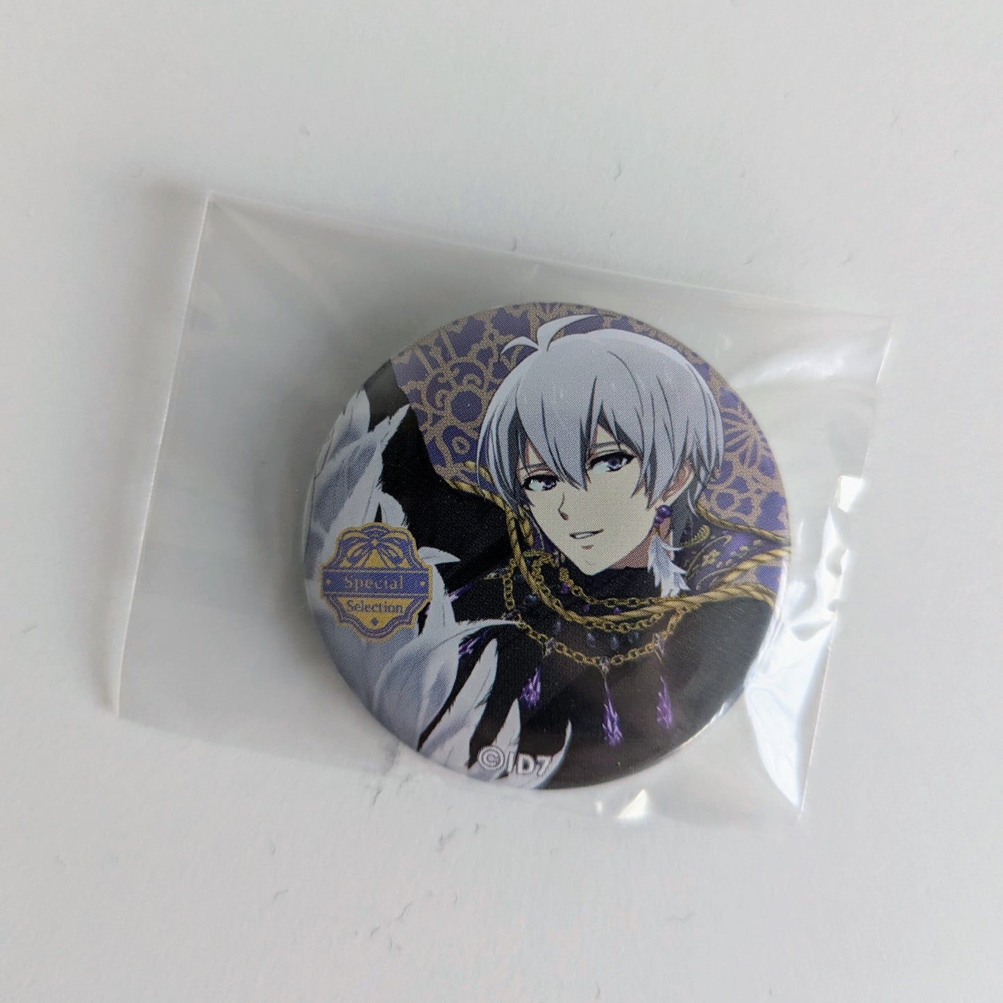 Idolish 7 Sogo Osaka Darake no Trading Can Badge