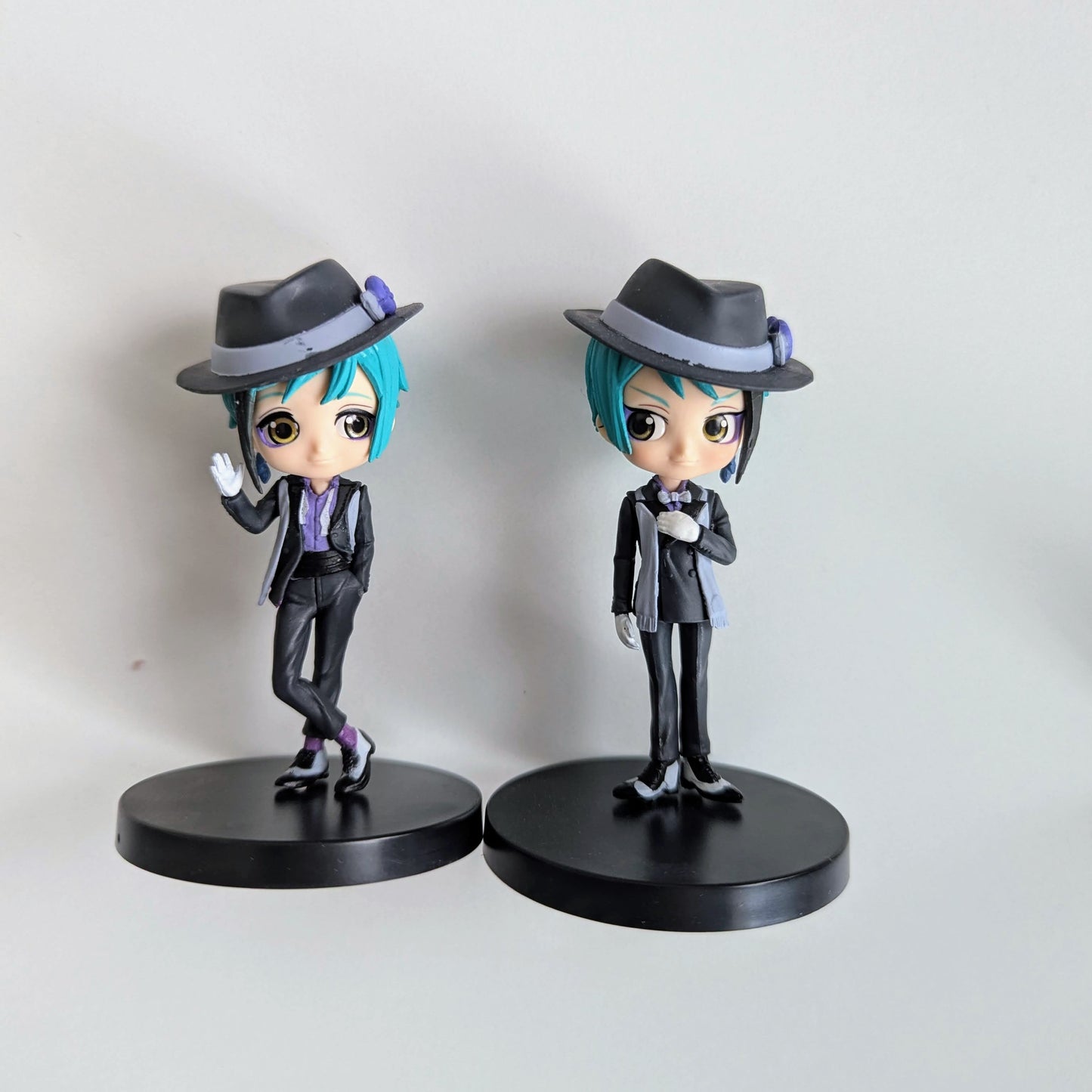 Twisted Wonderland Qposket Petit Figure Jade Floyd Set of 2
