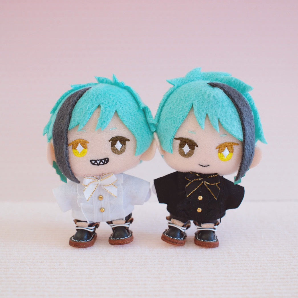 White Plushie Shirts with Ribbon