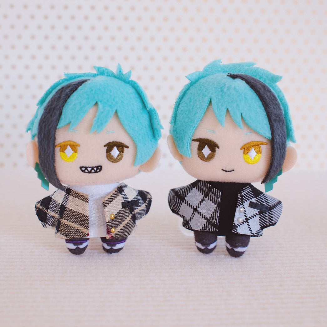 Plaid Elegant Coat for Plushie