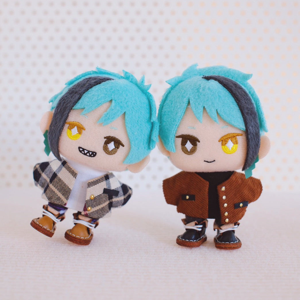 Plaid Elegant Coat for Plushie